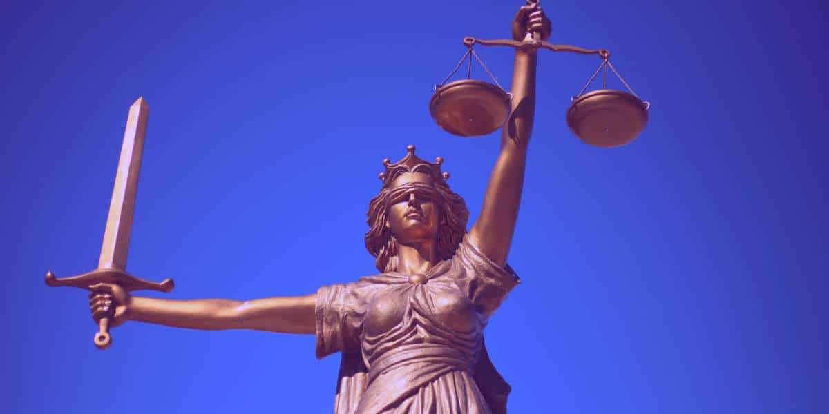 Decisão STF – 2 Deusa da Justiça